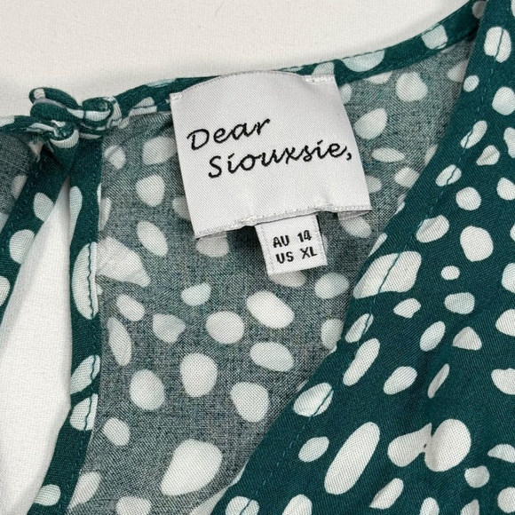 Dear Siouxsie Polka Dot Romper Womens Size XL Green White Pockets Keyhole Tie - Picture 3 of 13